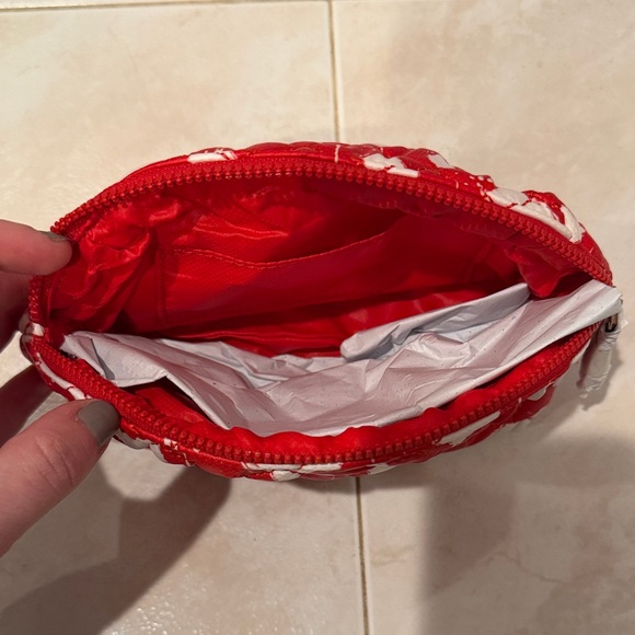 NWT MZ Wallace Discontinued Red Graffiti Heart Small Mica Cosmetic Pouch - Picture 5 of 5